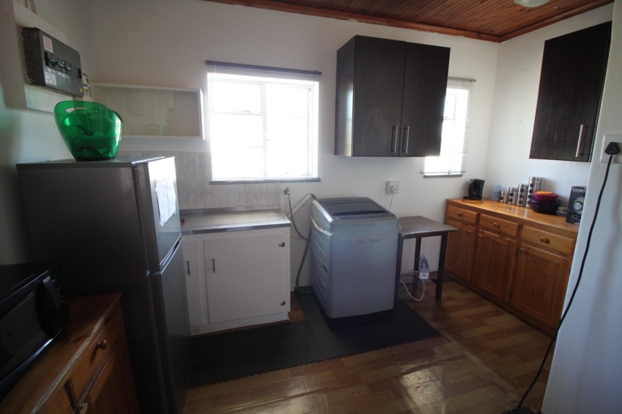 2 Bedroom Property for Sale in Perridgevale Eastern Cape